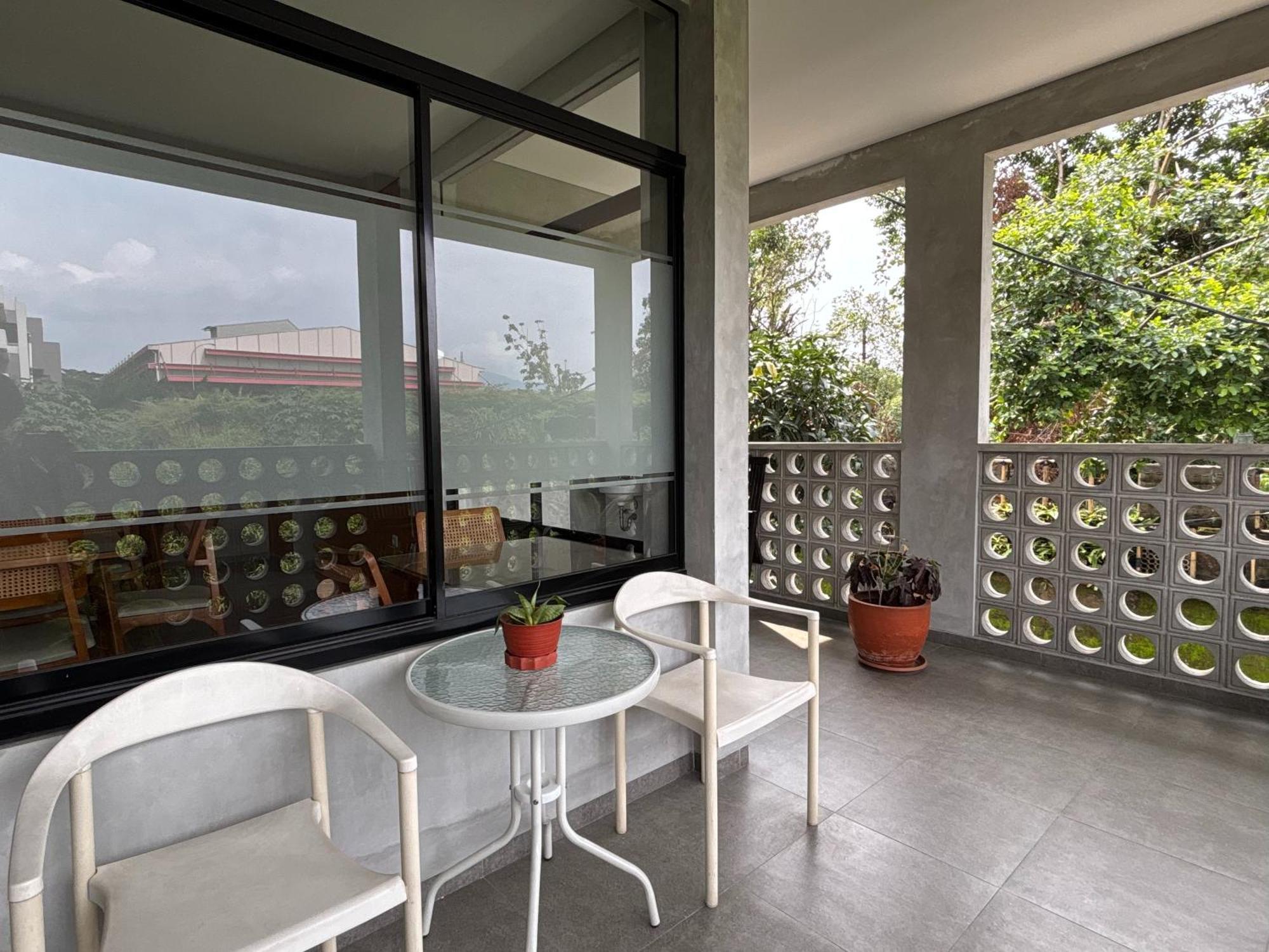 Bed and Breakfast The Cluster Harris Cimahi Exteriér fotografie